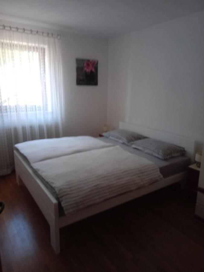 Ferienwohnung V Klancu Dekani Exterior foto
